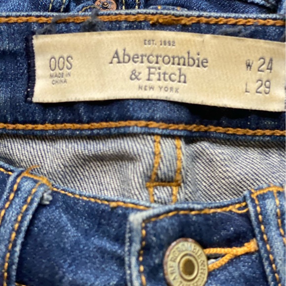 Abercrombie & Fitch, Woman’s Skinny Jeans, 00S, bundle of 3, Distressed - Picture 11 of 16